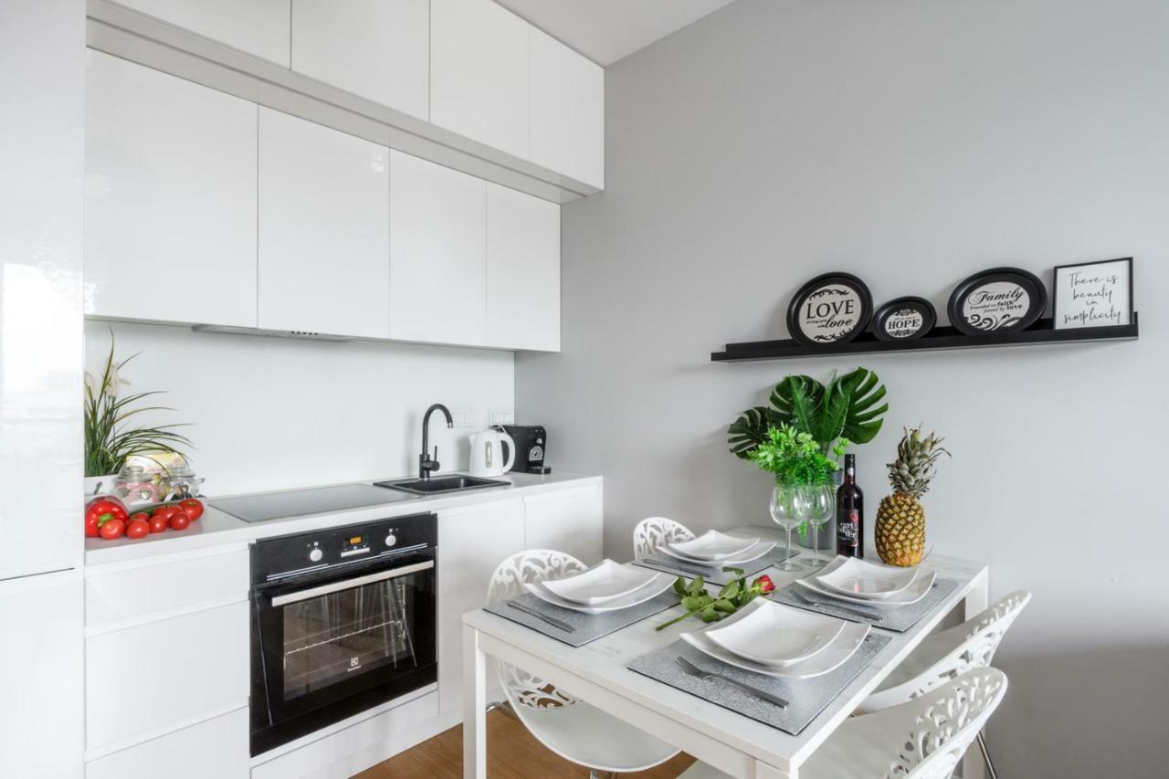 Good Time Apartment Varşovia Exterior foto